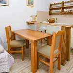 With Parking Space Konjevrate, Krka - 24487 Apartamento *